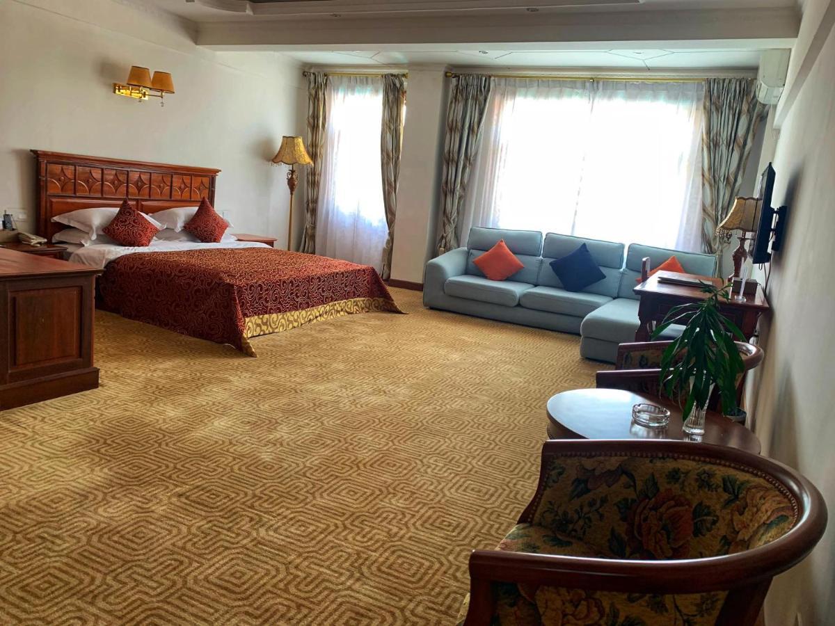 Asia&Africa Hôtel Tananarive Extérieur photo
